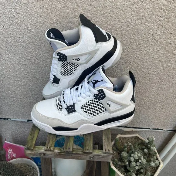 Jordon 4 'Grey Nike Series men's basketball shoes - Picture 1 of 6